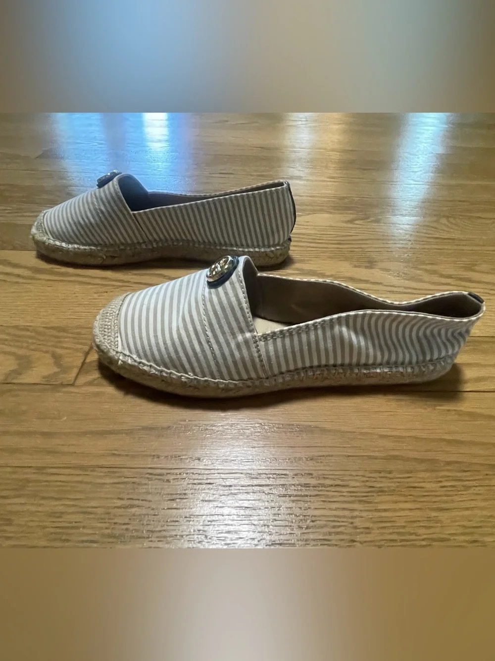 NWOT - Talbots Striped Canvas Espadrille Flats Dragonfly Gold Emblem - Sz 7.5